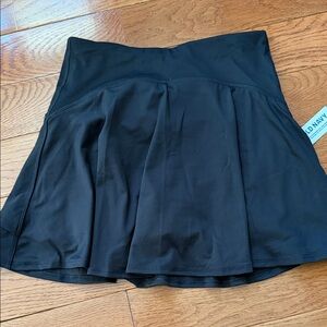 Old Navy Women's sporty Black Skater Skirt with shorts underneath